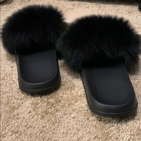 Fox Fur Slides - Picture 3 of 4